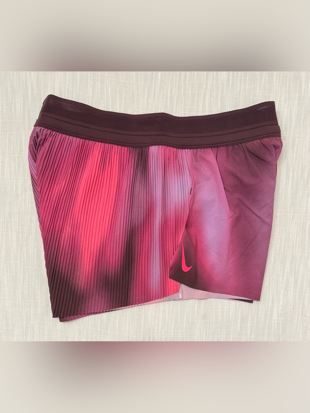Nike Women Medium Dri-Fit ADV AeroSwift Faith Kipyegon Running Shorts IF1629-532 - Picture 3 of 14